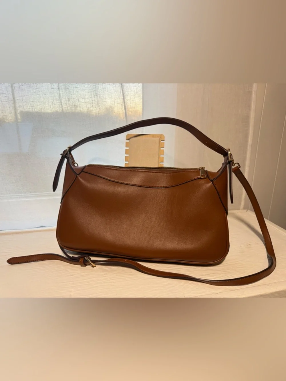 Nicolette Saddle Recycled Vegan Shoulder Bag from Melie Bianco - Picture 3 of 8